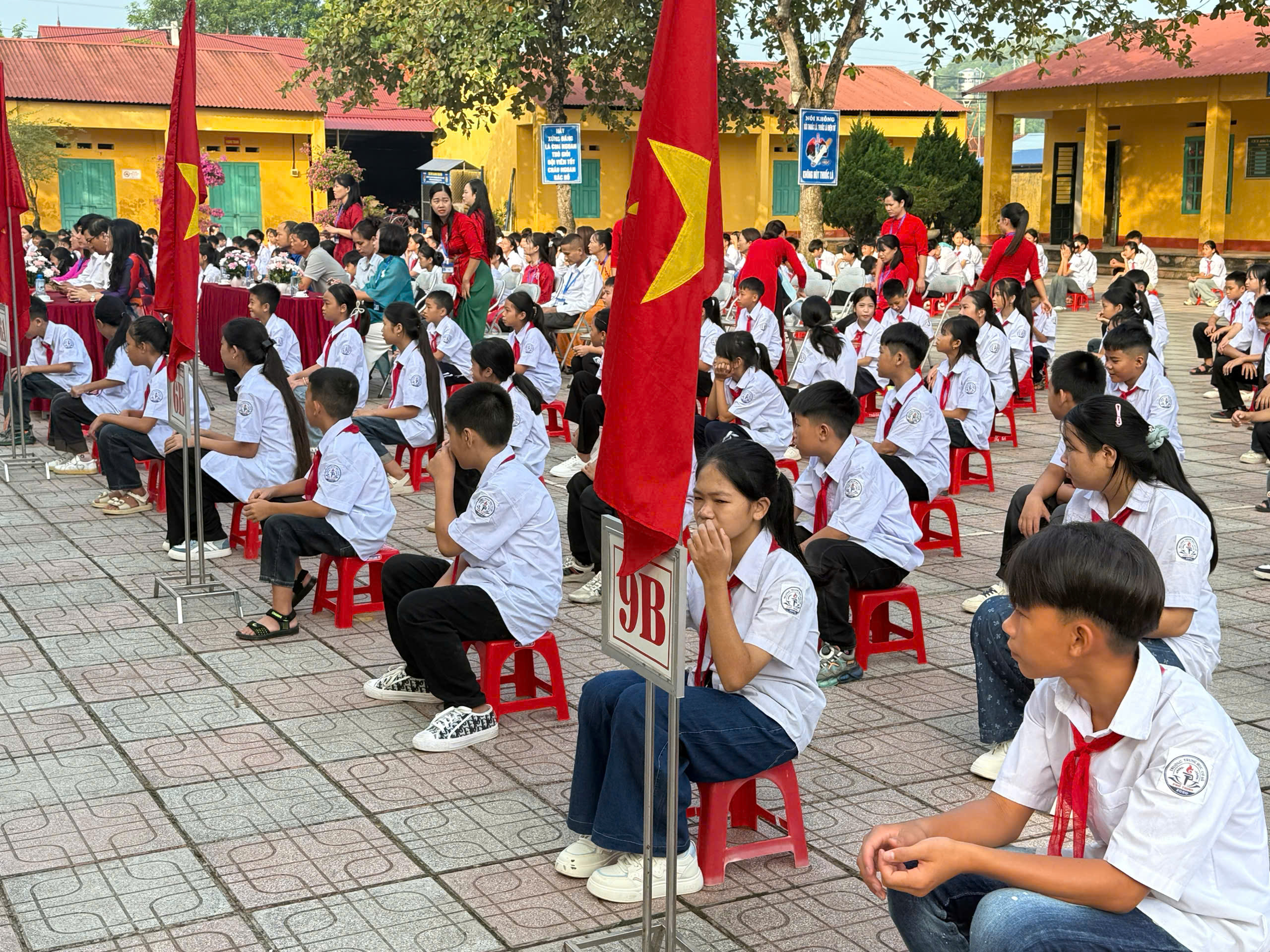 Anh-tin-bai